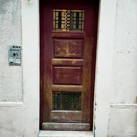 Appartamento Au Coeur Historique De Montpellier, 2 Personnes Et Wifi