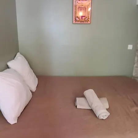 Au Coeur Historique De Montpellier, 2 Personnes Et Wifi Appartamento Montpellier
