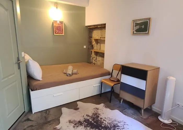 Au Coeur Historique De Montpellier, 2 Personnes Et Wifi *